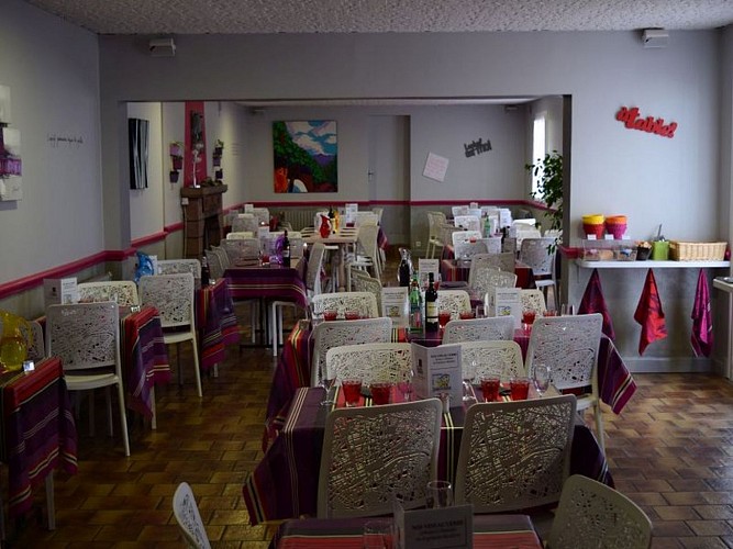 Restaurant Juantorena - salle restaurant - St Etienne de Baïgorry