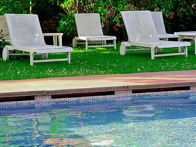 Hotel restaurant Les Pyrenees - piscine - St Jean Pied de Port