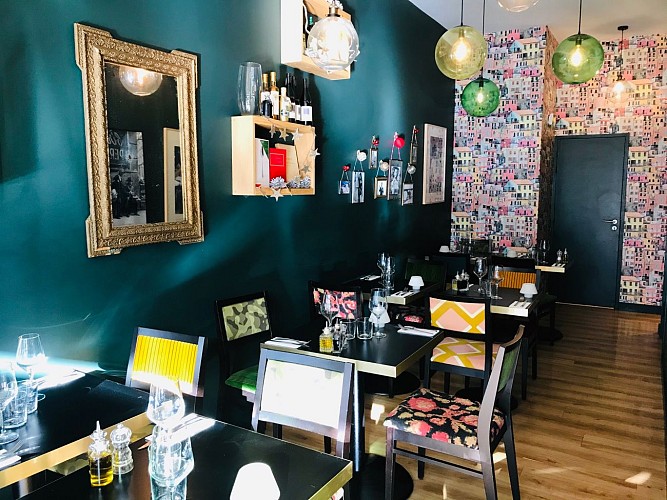 Chez Isabella salle1