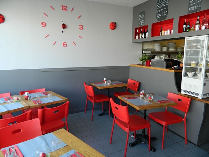 Restaurant-Biarritz-La-Bonne-Franquette-Salle-2