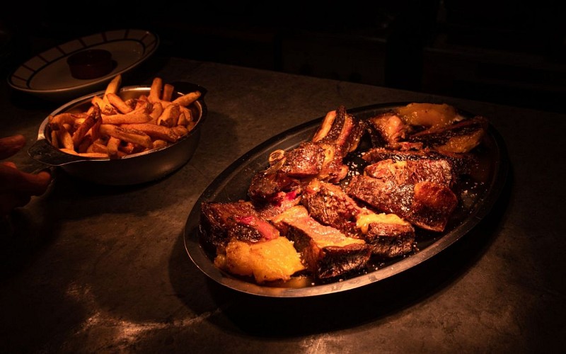 haragia-restaurant-a-viandes-txuleta-frites