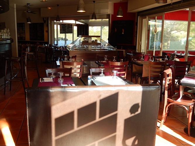 Restaurant La Comédie - Lons - les tables 