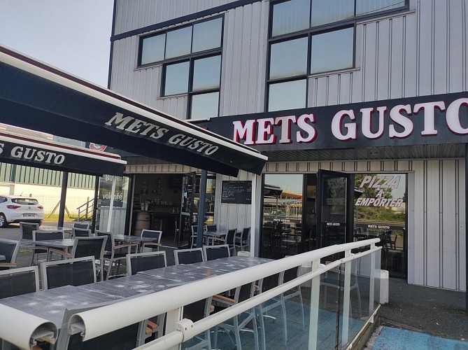 Restaurant Mets Gusto - Lescar - enseigne