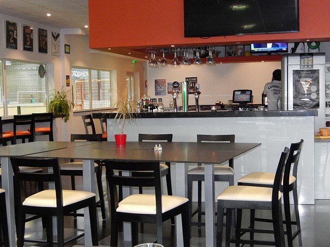 restaurant Brasserie Indoor 64 - lescar - comptoir