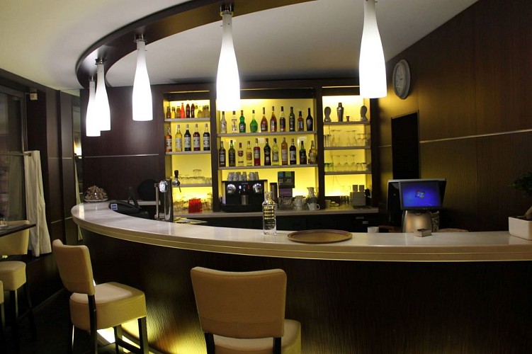 02-Verdun Biarritz Bar