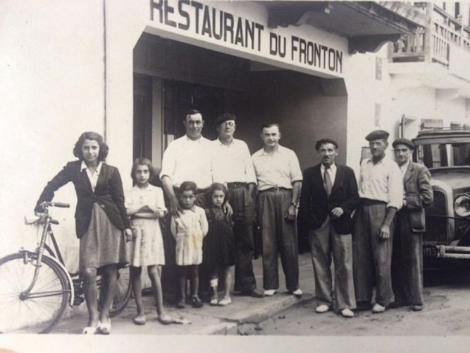 Bar du Fronton argazki zaharra