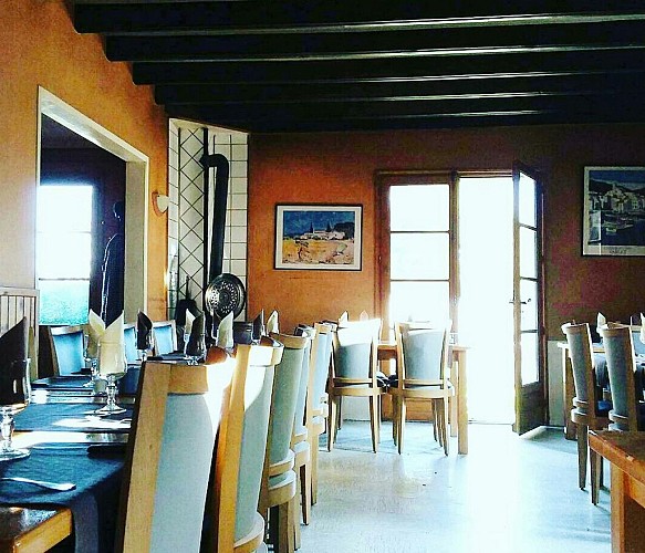 Restaurant Café Le Tison - Sendets - salle 2