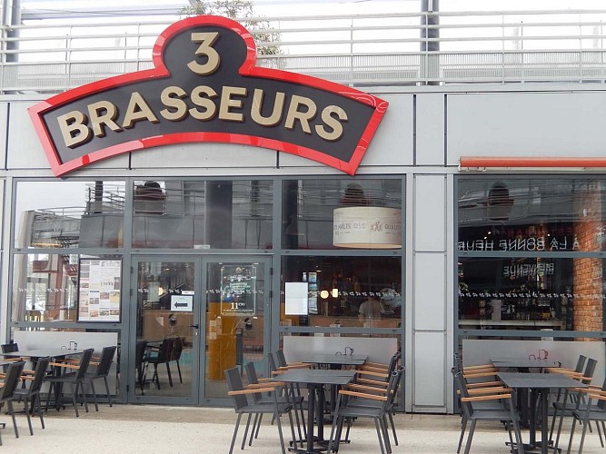 Restaurant Les Trois Brasseurs - Lescar - enseigne