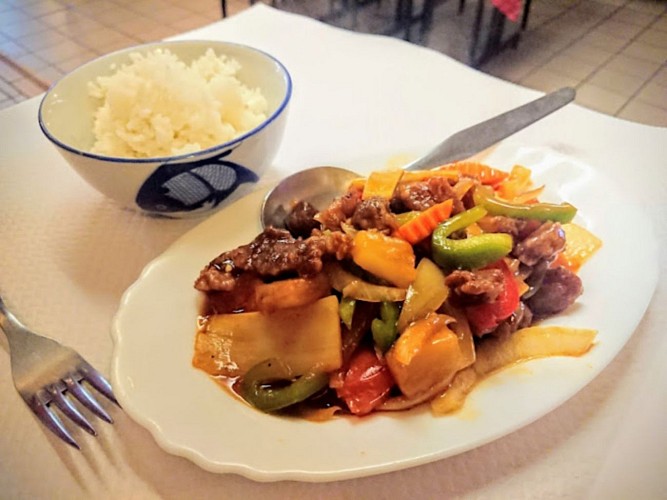 Restaurant Phnom Penh - Pau - boeuf au légumes