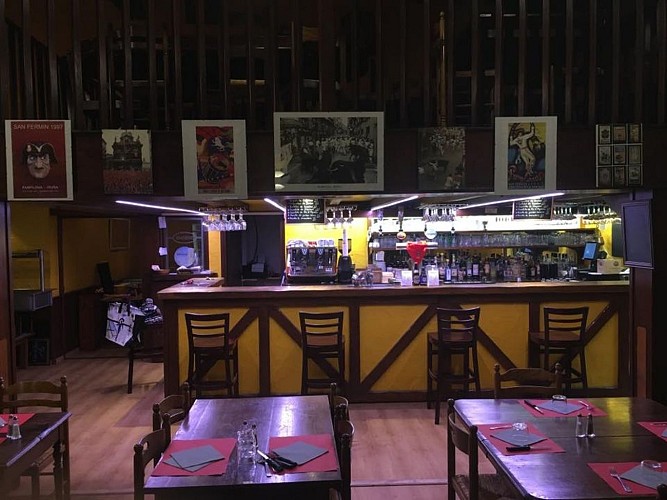 Restauarnt Le Chaudron - salle - St Jean Pied de Port