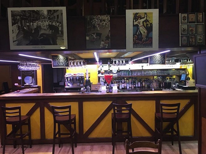 Restaurant Le Chaudron - Bar - St Jean Pied de Port