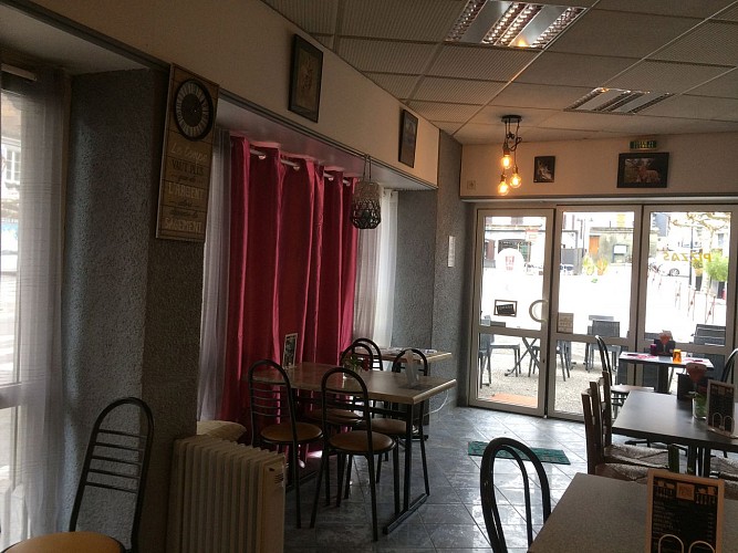 Jo-and-Lo3©OTLaruns