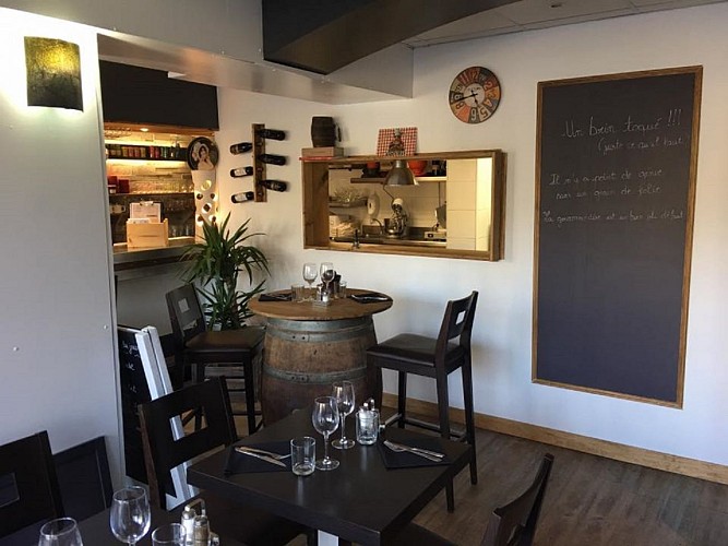 17361992_407945752904527_388354560360110123_n