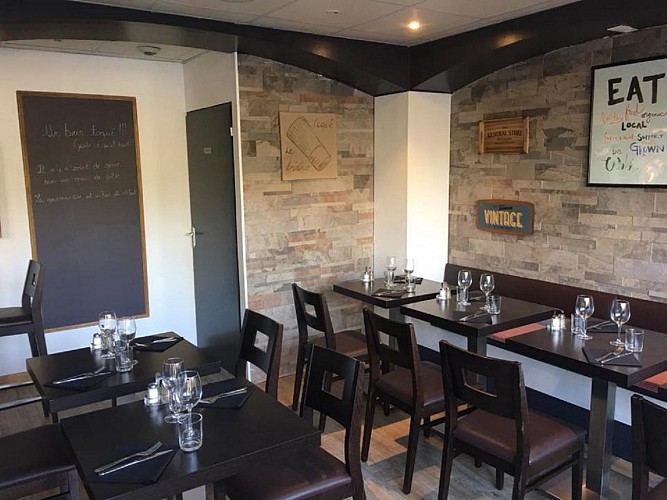 17362754_407945749571194_5599444363270962690_n