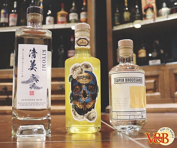 V-AND-B-BOUTEILLES-BIS