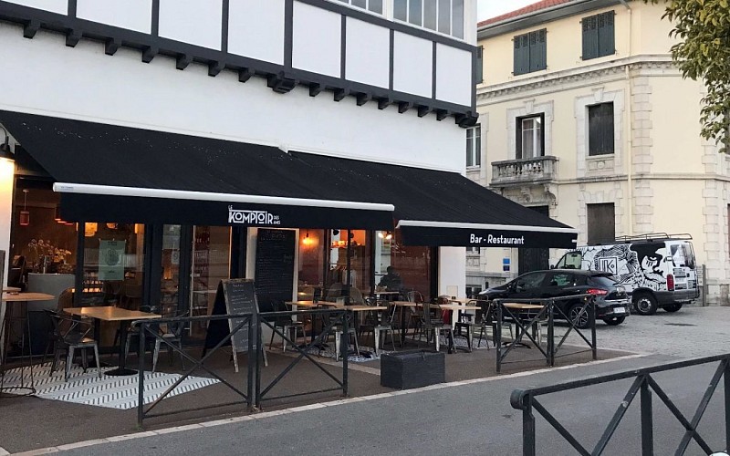 le-komptoir-des-amis-1440