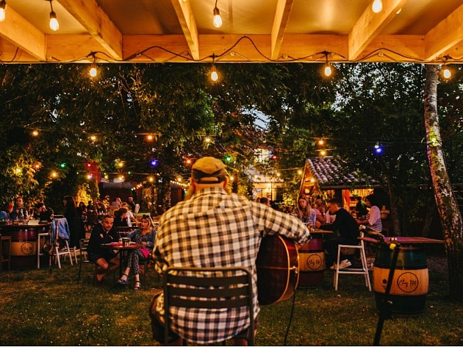 HelloIMG1671273918937