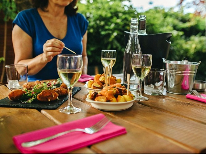 HelloIMG1671273901087