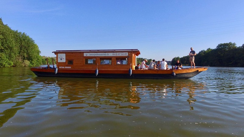 LE VOYAGE AU COEUR DE NANTES EN BATEAU