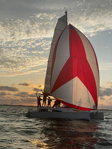 PROMENADE EN MER SUR SEMI RIGIDE OU CATAMARAN A VOILE, EXCURSIONS NAUTIQUES AU DEPART DE LA TRANCHE SUR MER EN VENDEE