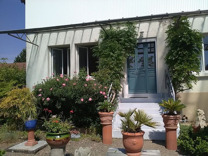 Vue d'ensemble du pavillon meublé