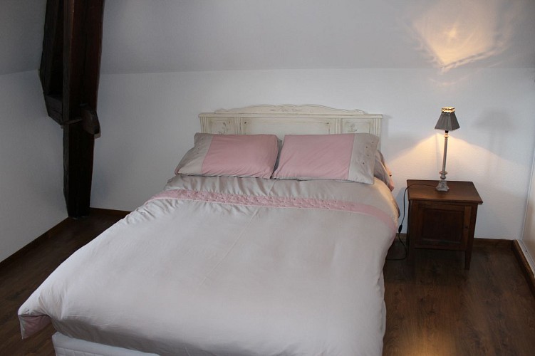 MEUBLE SAINT AUGUSTIN-chambre