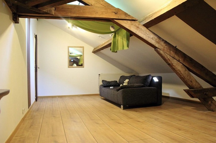 LA DENTELLIERE F4***_8