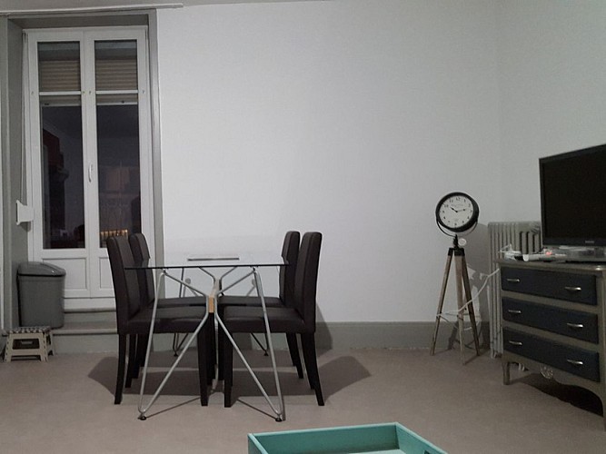 MEUBLÉ AIMÉ ET JULIE_3