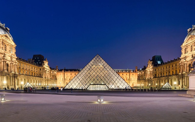 Louvre Museum : Best of Louvre & Mona Lisa Guided Tour