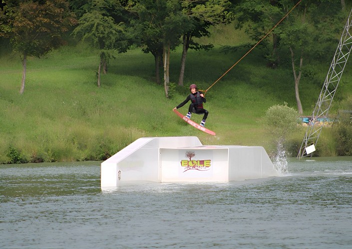 saut téléski nautique