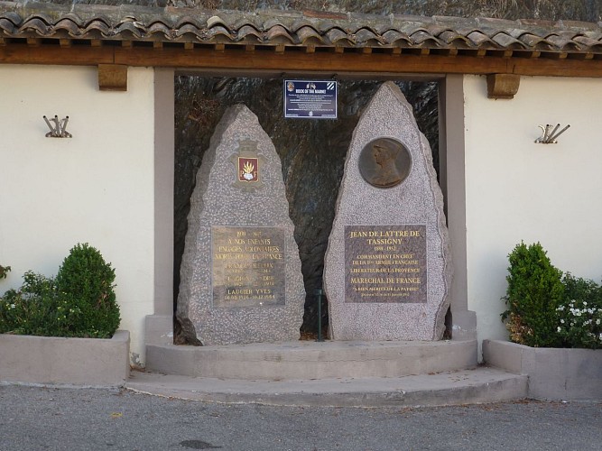 Monuments to the memory of the French and American