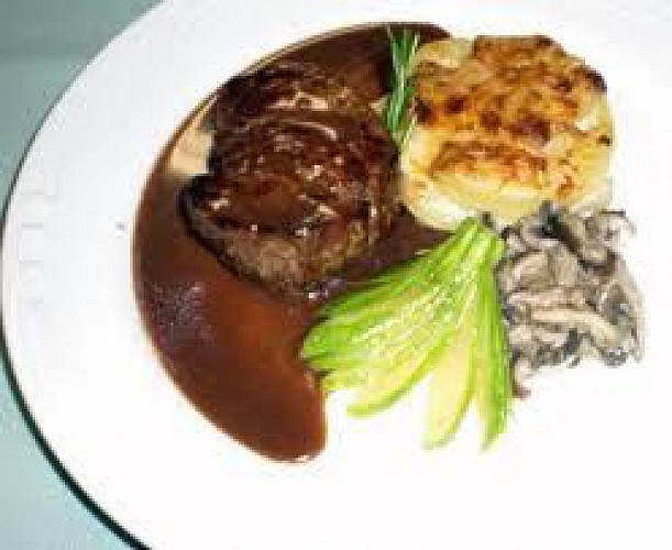 TRAITEUR LE GUÉRIN DES FONTAINES