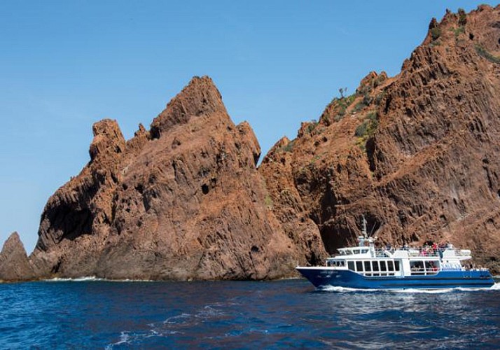 Cruise in the Calanques de Piana, through  Scandola, Girolata and Capo Rosso - Leaving from Ajaccio & Porticcio