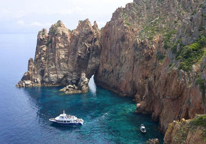 Cruise in the Calanques de Piana, through  Scandola, Girolata and Capo Rosso - Leaving from Ajaccio & Porticcio