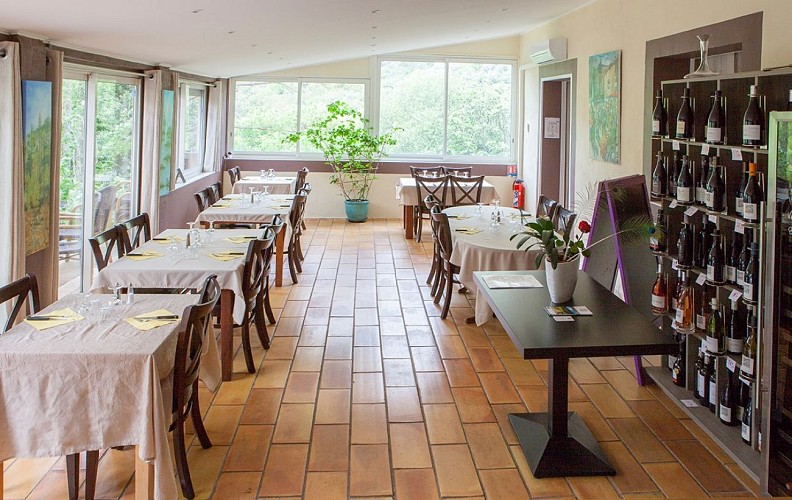 8 Terrasse fermée vue bar