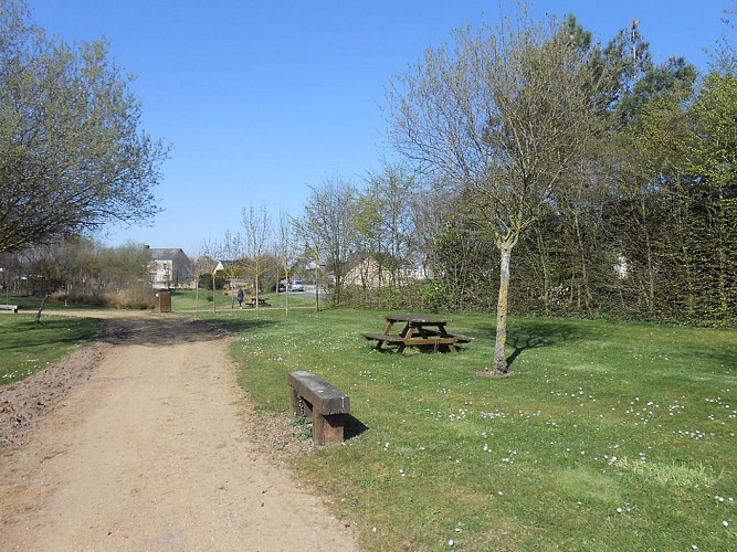 Aire de la coulée verte