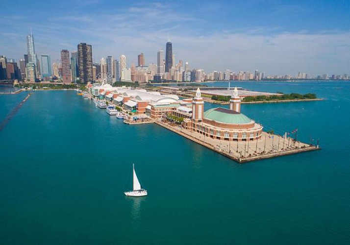2-in-1 Tour: Chicago's South Side by Bus + Cruise on the Chicago River