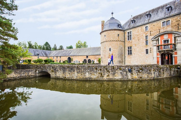 The Château de Lavaux-Sainte-Anne (castle), nature and cultural heritage in Rochefort