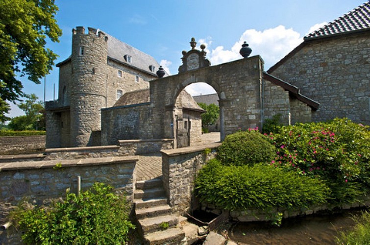 Raeren castle and its ceramics museum