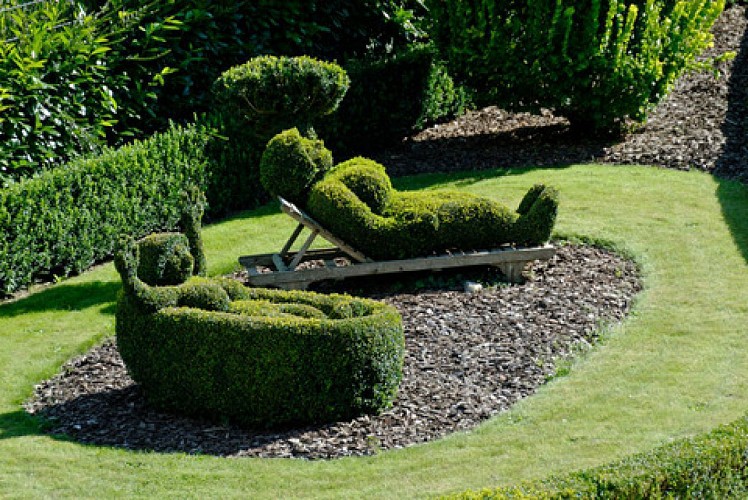 The Parc des Topiaires, a fascinating topiary garden in Durbuy