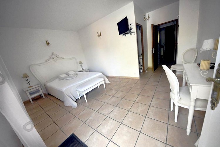 Chambre d'hôtes "Les Huppes" – NIMES – location Gard