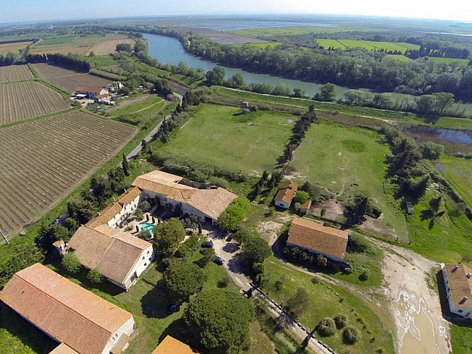 Domaine de la fosse alentour