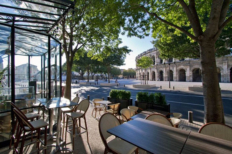 Wine Bar Le Cheval Blanc Nîmes