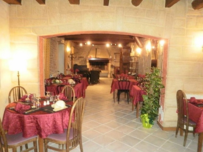 sernhac;gard;auberge;restaurant;auberge du guigaré