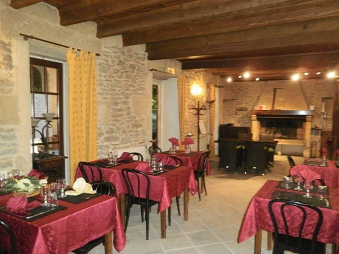 sernhac;gard;auberge;restaurant;auberge du guigare