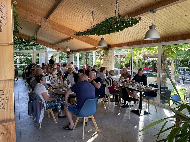 Petit déjeuner Groupe Camping la Venise Verte