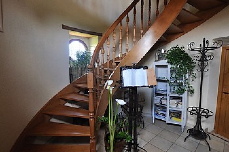 le petit puy loup escalier - internet.jpg_9