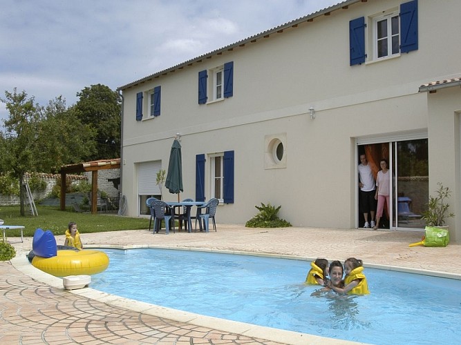 La chambre d'hôtes de Gilbert Sylvie à Frontenay-Rohan-Rohan