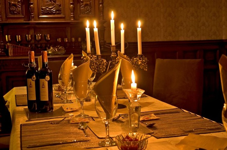 Chambres-d-hotes-Grande-Maison-Mitchell-Pas-de-Jeu-Thouarsais-Deux-Sevres-Nouvelle-Aquitaine--8--2