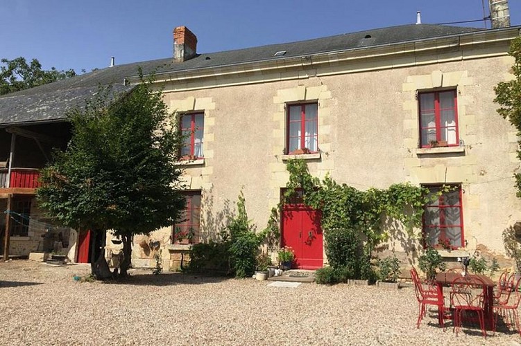 Chambres-d-hotes-Aux-Caprices-des-Dieux-Falanga-Marnes-Thouarsais-Deux-Sevres-Nouvelle-Aquitaine--7--3